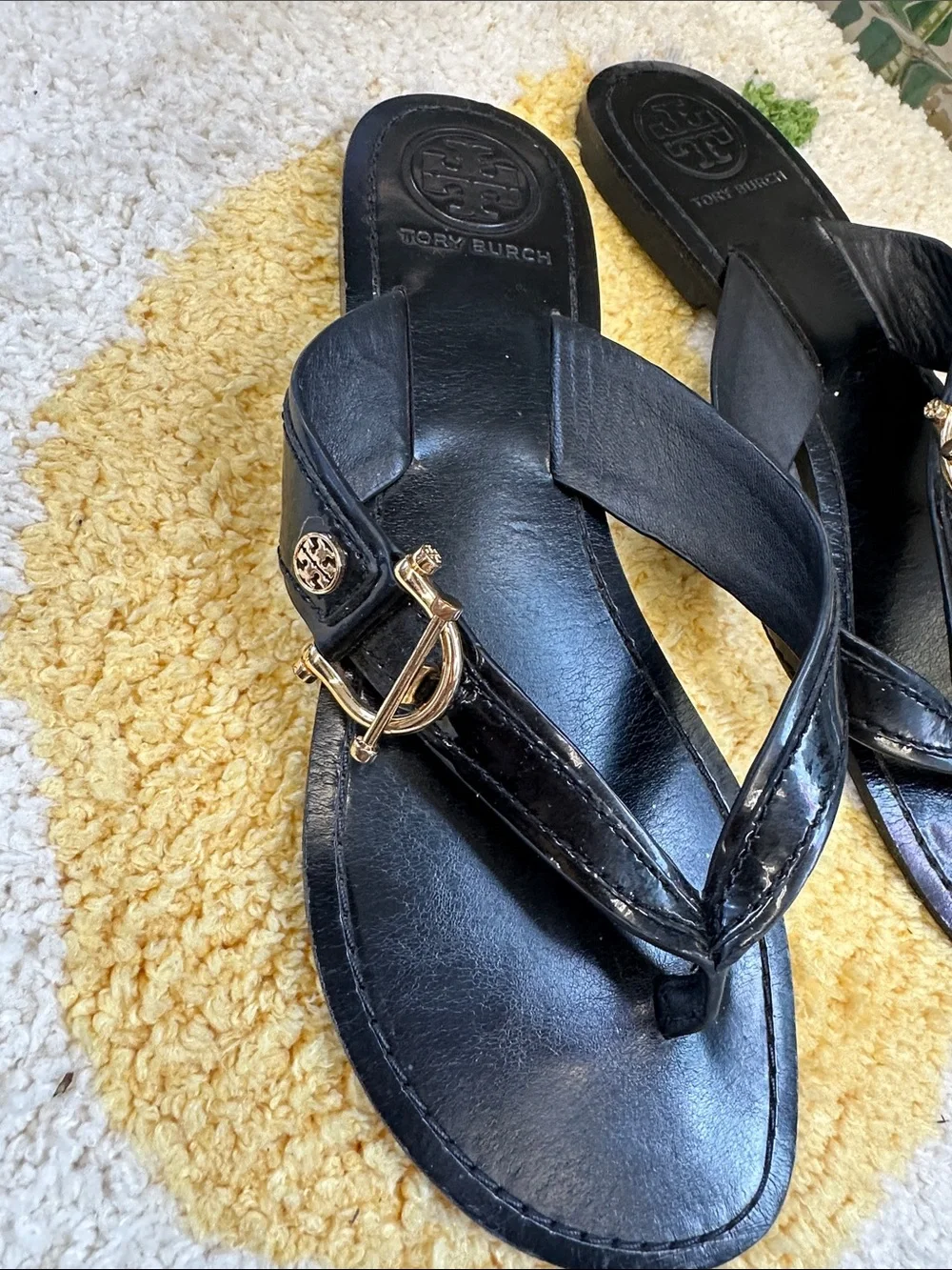 Tory Burch Black Leather Thong Sandals with Gold Logo Hardware